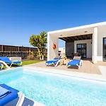 Villa Aurora