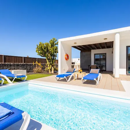 Villa Aurora